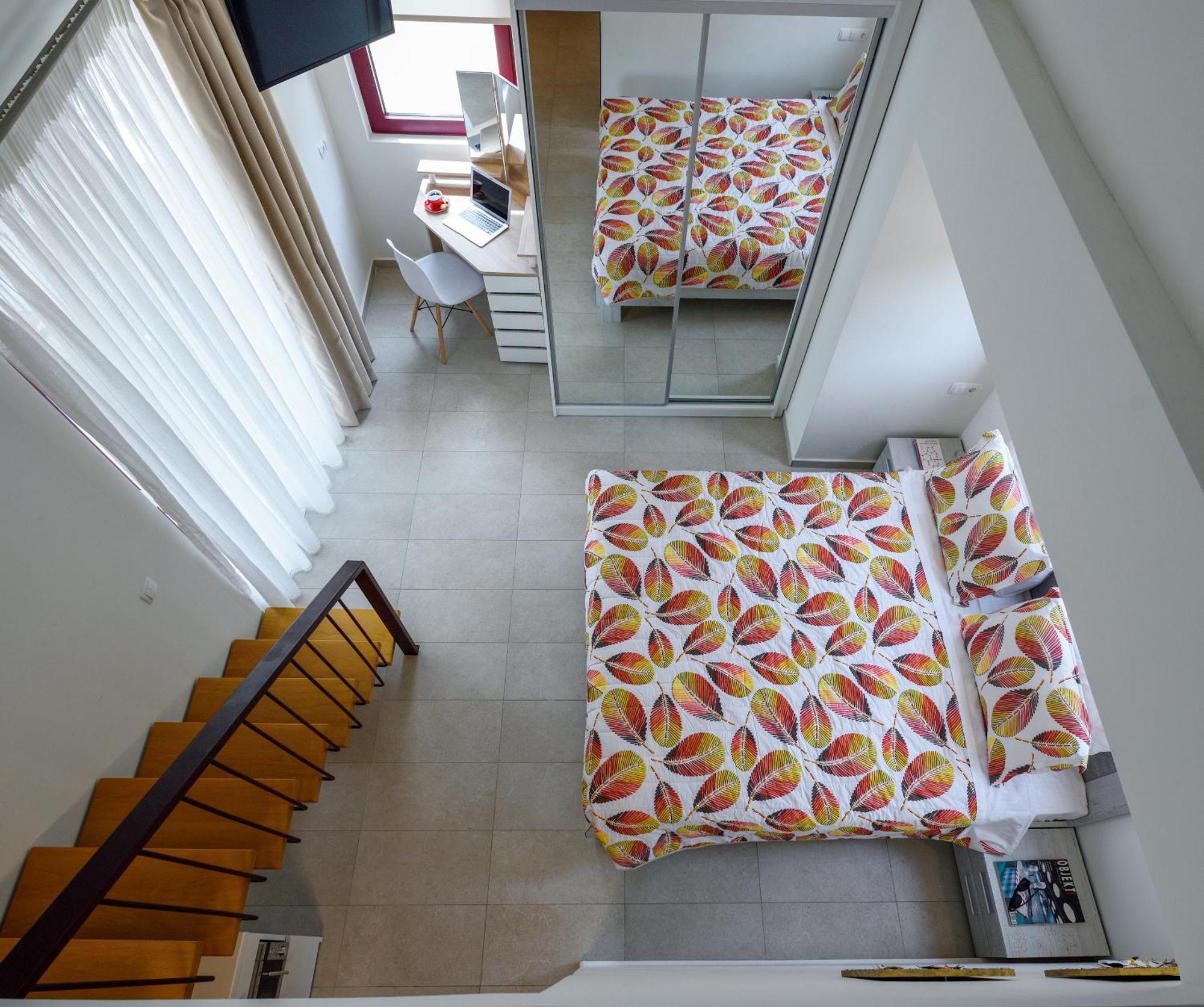 Elpiniki Luxury Rooms 네아 포티데아 외부 사진